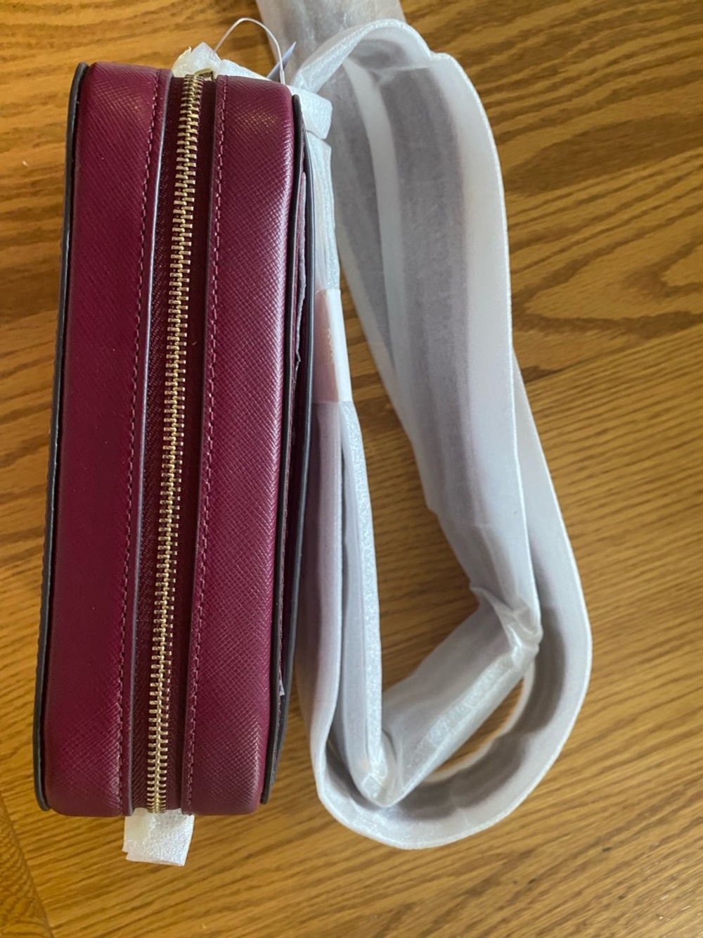 kate spade New York Madison Camera Bag in Blackberry Perserves - Picture 2 of 9